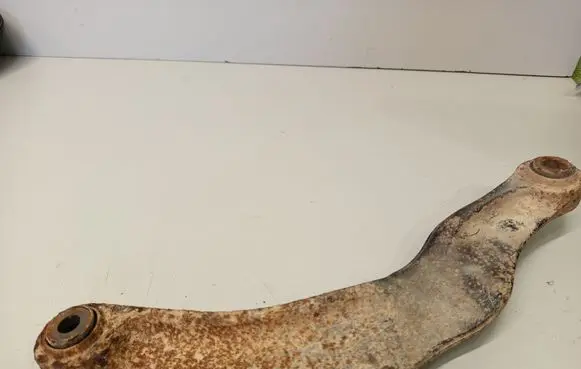 Volvo XC60 Rear upper control arm/wishbone 