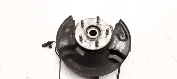 Front wheel hub
