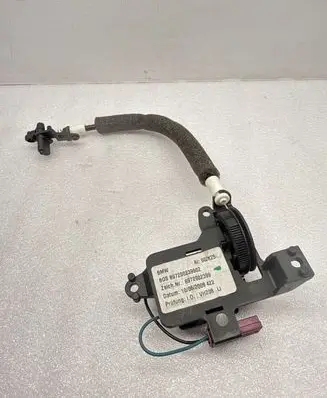 BMW 3 E90 E91 Curtain motor 8972002399 897200239902