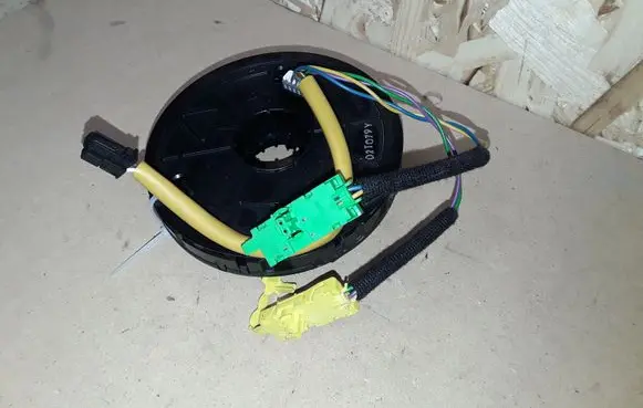 Mercedes-Benz C W203 Airbag slip ring squib (SRS ring) 0025421918 2034600149