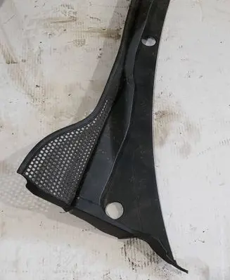 Volkswagen Scirocco Wiper trim 1K8819403