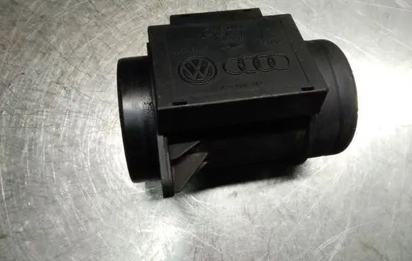 Volkswagen Sharan Mass air flow meter 71822101 074906461
