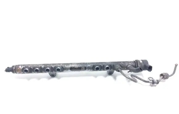 Volvo V60 Fuel main line pipe 30777759