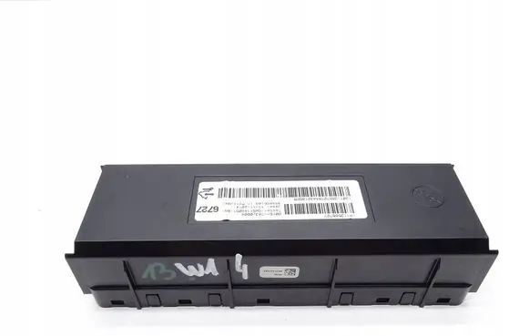 Opel Astra J Air conditioner control unit module 13586727