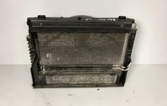 BMW 5 E60 E61 Radiator set 7789824
