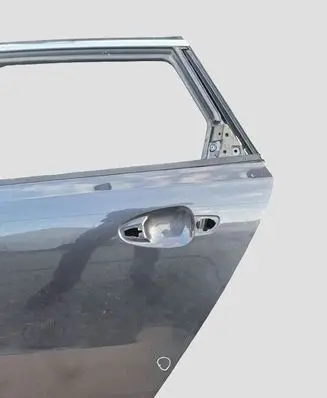 Peugeot 508 Rear door