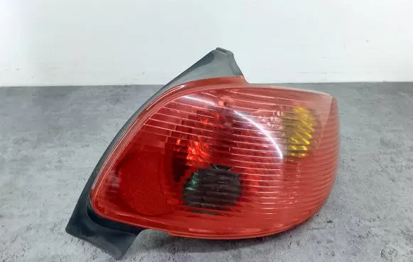 Rear/tail lights