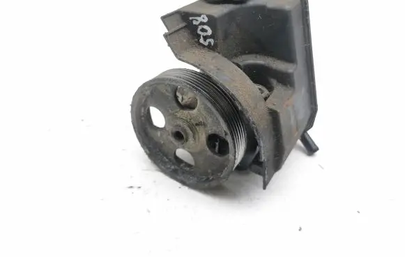 Citroen Xsara Power steering pump 9639108780
