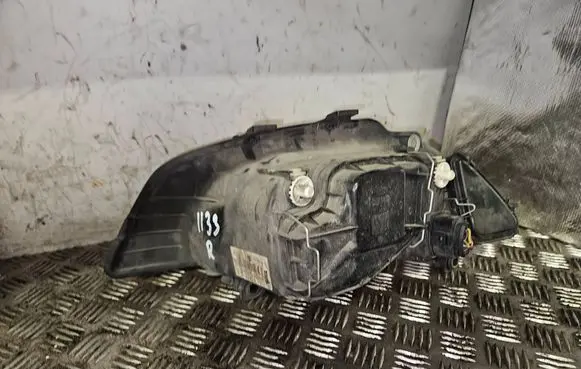 Seat Ibiza III (6L) Headlight/headlamp 61941022a