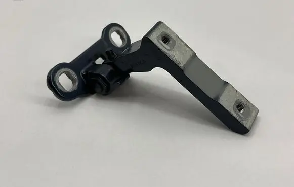 Volvo XC40 Rear door lower hinge 31457100