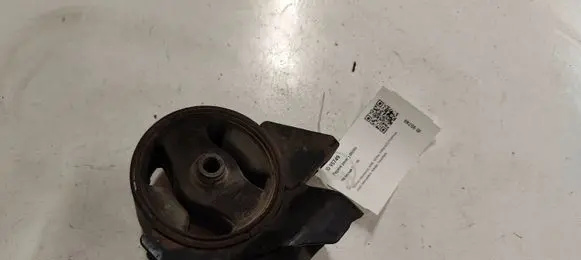 KIA Sportage Engine mount bracket 219813K000