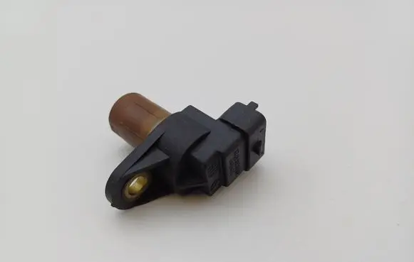 Mercedes-Benz A W168 Camshaft position sensor A0031539728