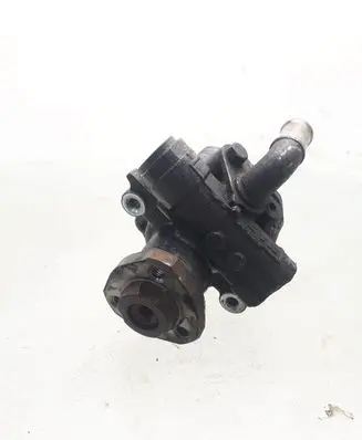 Volkswagen Golf IV Power steering pump 1J0422154A