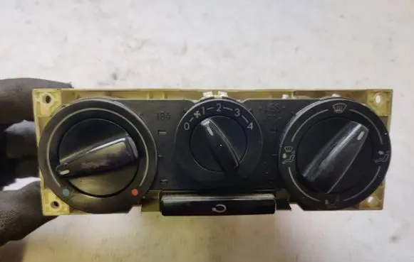 Volkswagen Transporter - Caravelle T4 Climate control unit 7D1819045L 901511520000