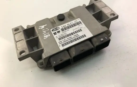 Peugeot 307 Engine control unit/module ECU 9650623180 9650602580