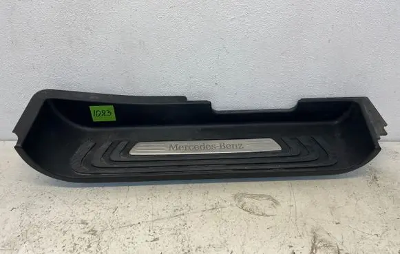 Mercedes-Benz Vito Viano W447 Side skirt front trim A4476801906 QSTAND10