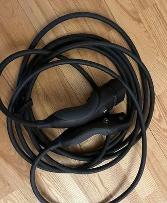 Mercedes-Benz EQC Electric car charging cable A0005832405