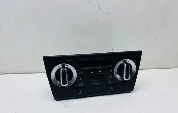 Audi Q3 8U Climate control unit 8U0820043B A2C53408516