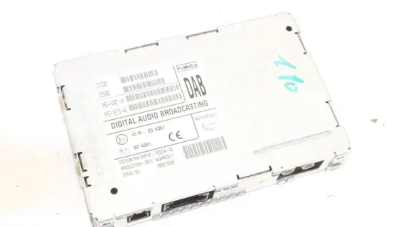 Volvo S60 HiFi Audio sound control unit 31310086