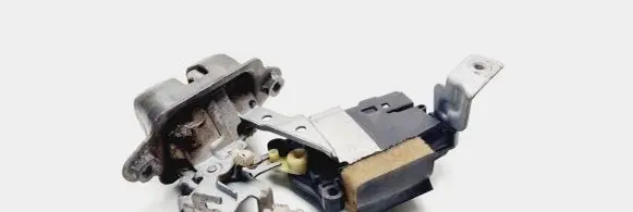 Subaru Legacy Tailgate/trunk/boot lock/catch/latch