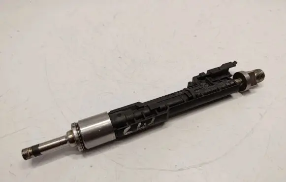 Fuel injector