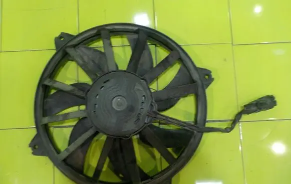 Peugeot 3008 I Fan set 988495H