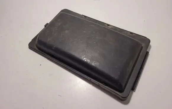 Mercedes-Benz S W220 Fuse box cover 2205400082 50504710 08512050