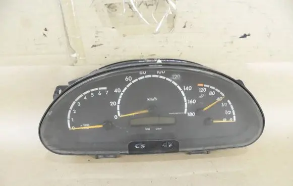 Mercedes-Benz Sprinter W901 W902 W903 W904 Speedometer (instrument cluster) A0014464521 10008492904 236462