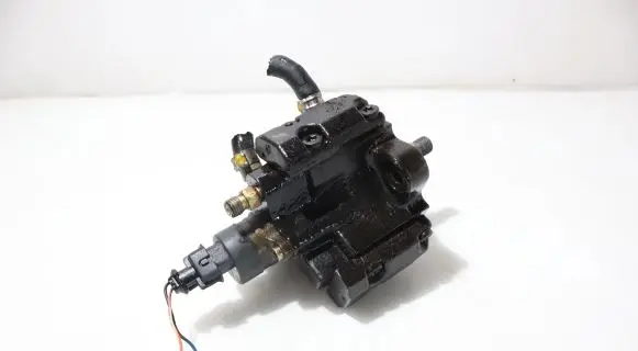 Fiat Punto Evo Fuel injection high pressure pump 0445010007