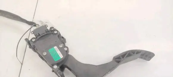 Skoda Roomster (5J) Accelerator throttle pedal 6Q1721503C 6PV00849601