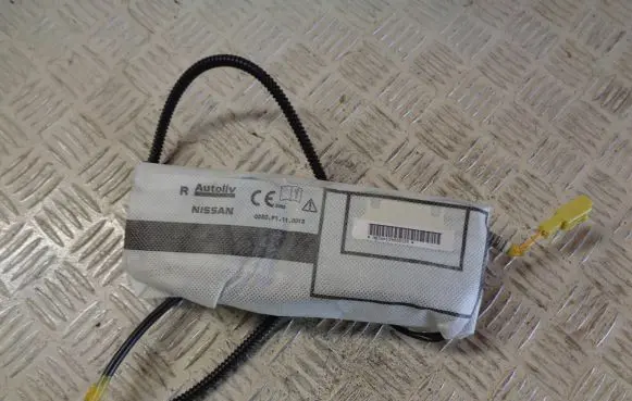 Nissan Note (E12) Seat airbag NR3WA139020339