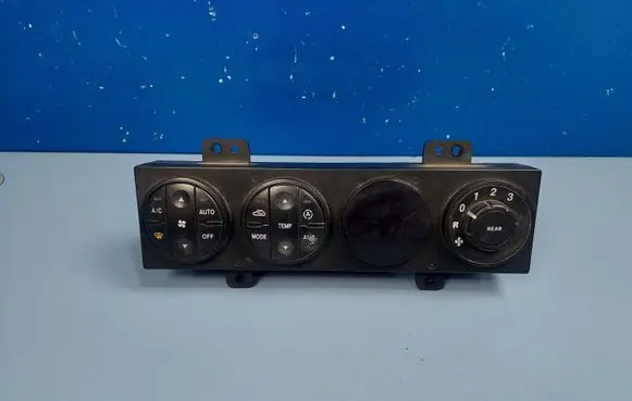 KIA Carnival Climate control unit 0K53B61190C