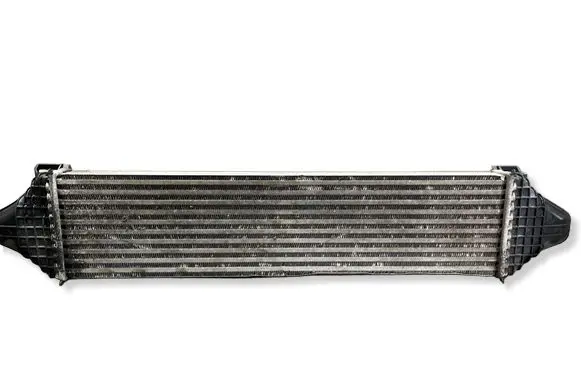 Volvo V40 Intercooler radiator 31367277