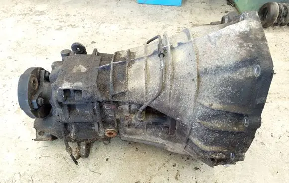 Mercedes-Benz E W124 Manual 5 speed gearbox 717433 1262603701 2012900411