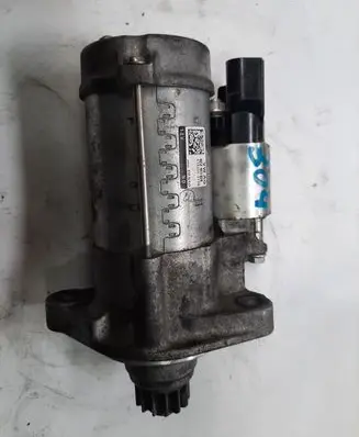 Volkswagen Touran III Starter motor 02Z911024