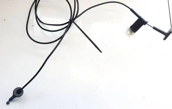 Honda Civic Engine bonnet (hood) release handle
