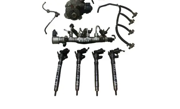 Volkswagen Golf VII Fuel injection system set 28477820 04L130089F 04L130764B