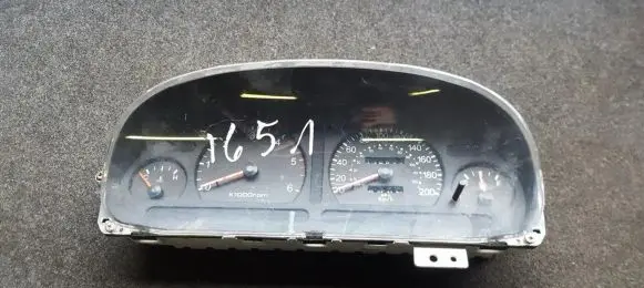 Speedometer (instrument cluster)