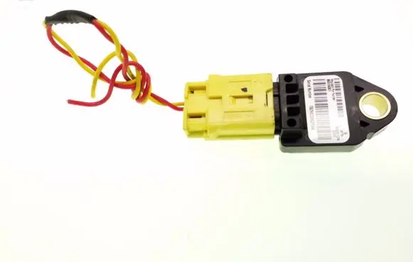 Mitsubishi Outlander Airbag deployment crash/impact sensor 8651A001