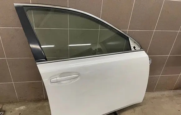 Subaru Legacy Front door 