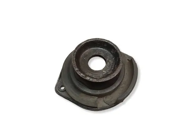 Audi A4 S4 B5 8D Front coil spring rubber mount 333512149B