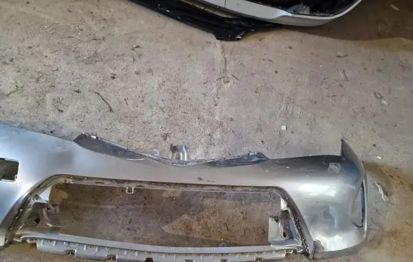 Toyota Auris E180 Front bumper 5211902A20