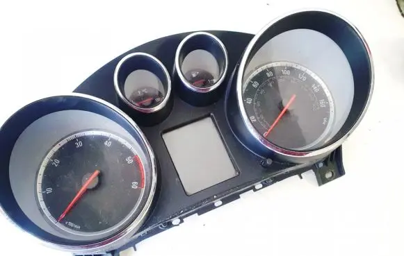 Opel Insignia A Speedometer (instrument cluster) 22783074 365903926h