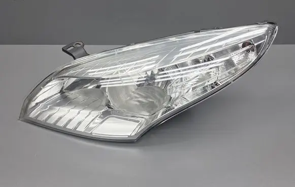 Renault Megane III Headlight/headlamp 030124420100 260600017R