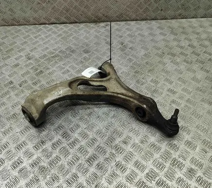 Volkswagen Touareg II Front lower control arm/wishbone 7P0407151E