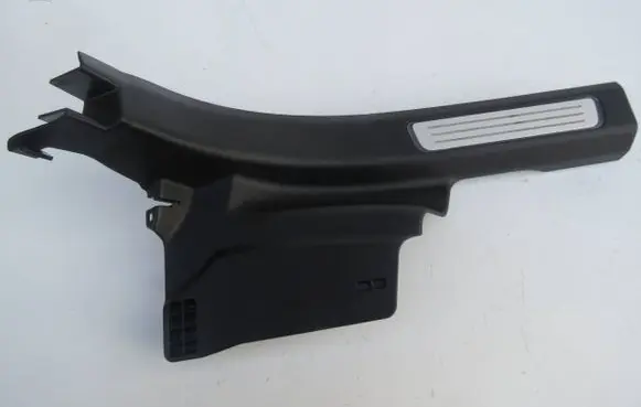 Volvo S90, V90 Rear sill trim cover 31377618 A048601