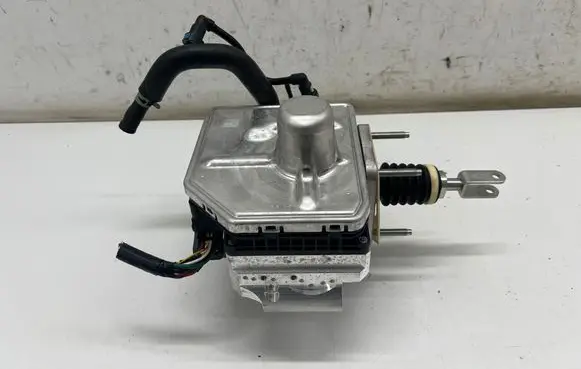 Mazda 3 Brake booster BHRH439A0
