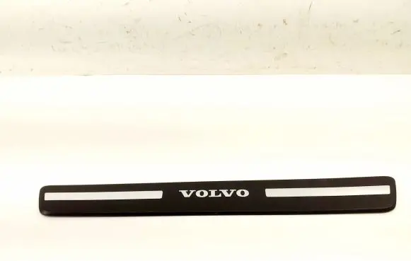 Volvo XC60 Front sill trim cover 31349213