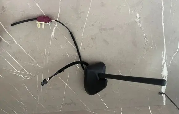 Ford Puma Aerial GPS antenna L1TT19G401DD