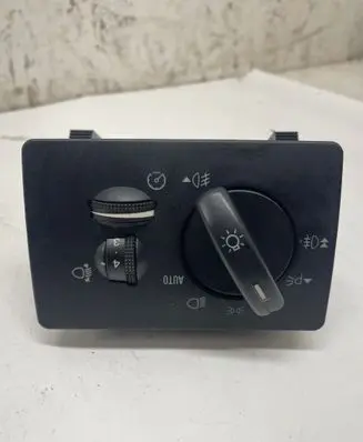 Ford Focus Light switch 7M5T13A024CA